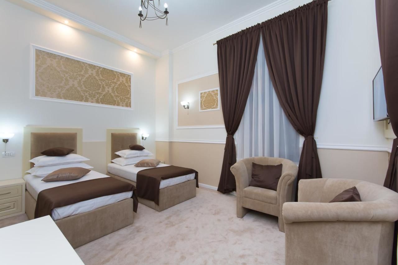 Отель La Strada Boutique Villa Питешти-20